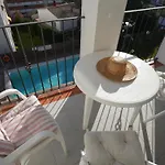 Quiet In Fenals With Balcony, Pool And Workspace For Medium-term 公寓 *