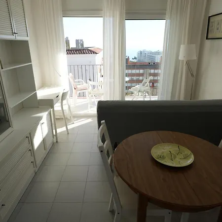 Quiet In Fenals With Balcony, Pool And Workspace For Medium-term * 료렛 드 마르