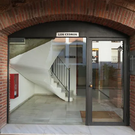 公寓 Quiet In Fenals With Balcony, Pool And Workspace For Medium-term *
