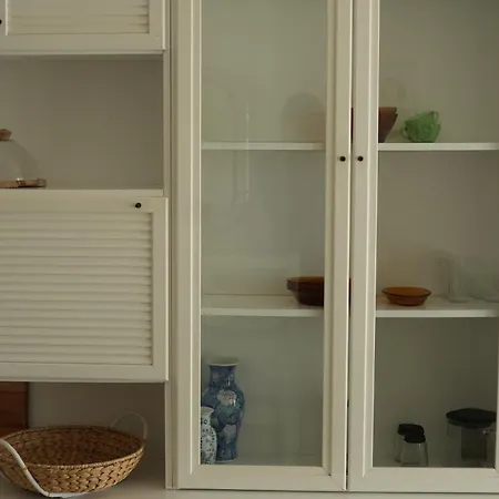 Apartmán Quiet In Fenals With Balcony, Pool And Workspace For Medium-term