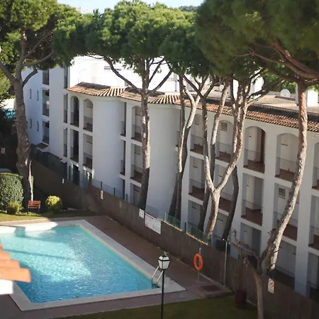 Διαμέρισμα Quiet In Fenals With Balcony, Pool And Workspace For Medium-term *