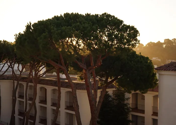 Quiet In Fenals With Balcony, Pool And Workspace For Medium-term Apartmán