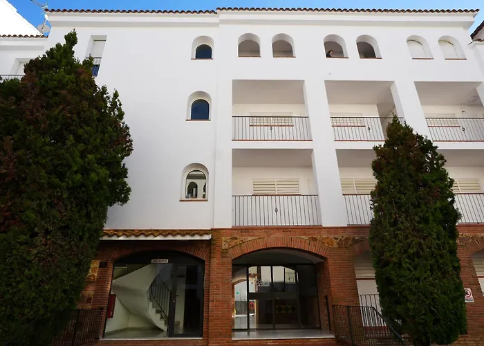 Quiet In Fenals With Balcony, Pool And Workspace For Medium-term Lloret de Mar